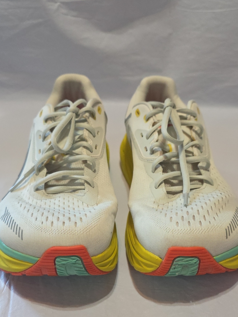 Altra Men's Via Olympus Zero Drop Running Shoes AL0A82BW270 White Yellow 11 - Picture 4 of 12